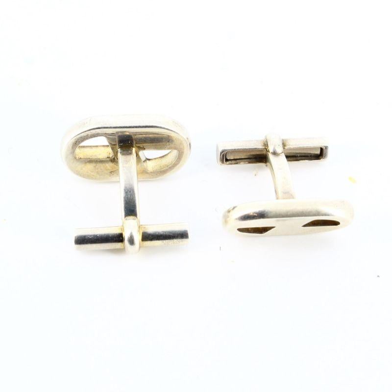 Hermes 1990 Sterling silver cufflink

Good condition show some light signs of use and marks all over the cufflinks. The perfect ally for your shirt.
Sterling silver.
Packaging : Hermes dust bag and Opulence box

Additional information:
Designer: