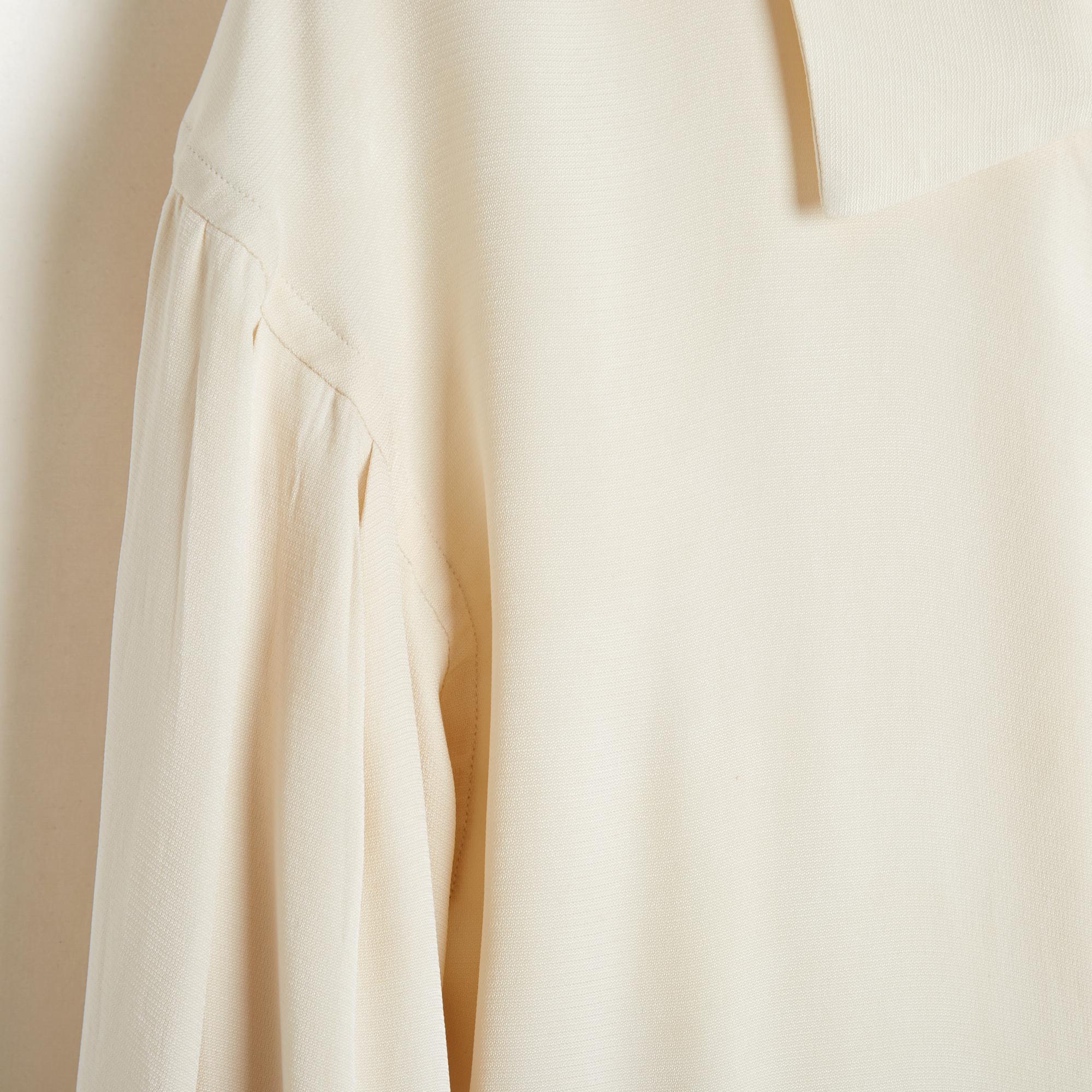 Women's Hermès 1990s Top Soie FR38 Ecru Silk Crepe Fluted Blouse Shirt UK10 US6 Hermes For Sale