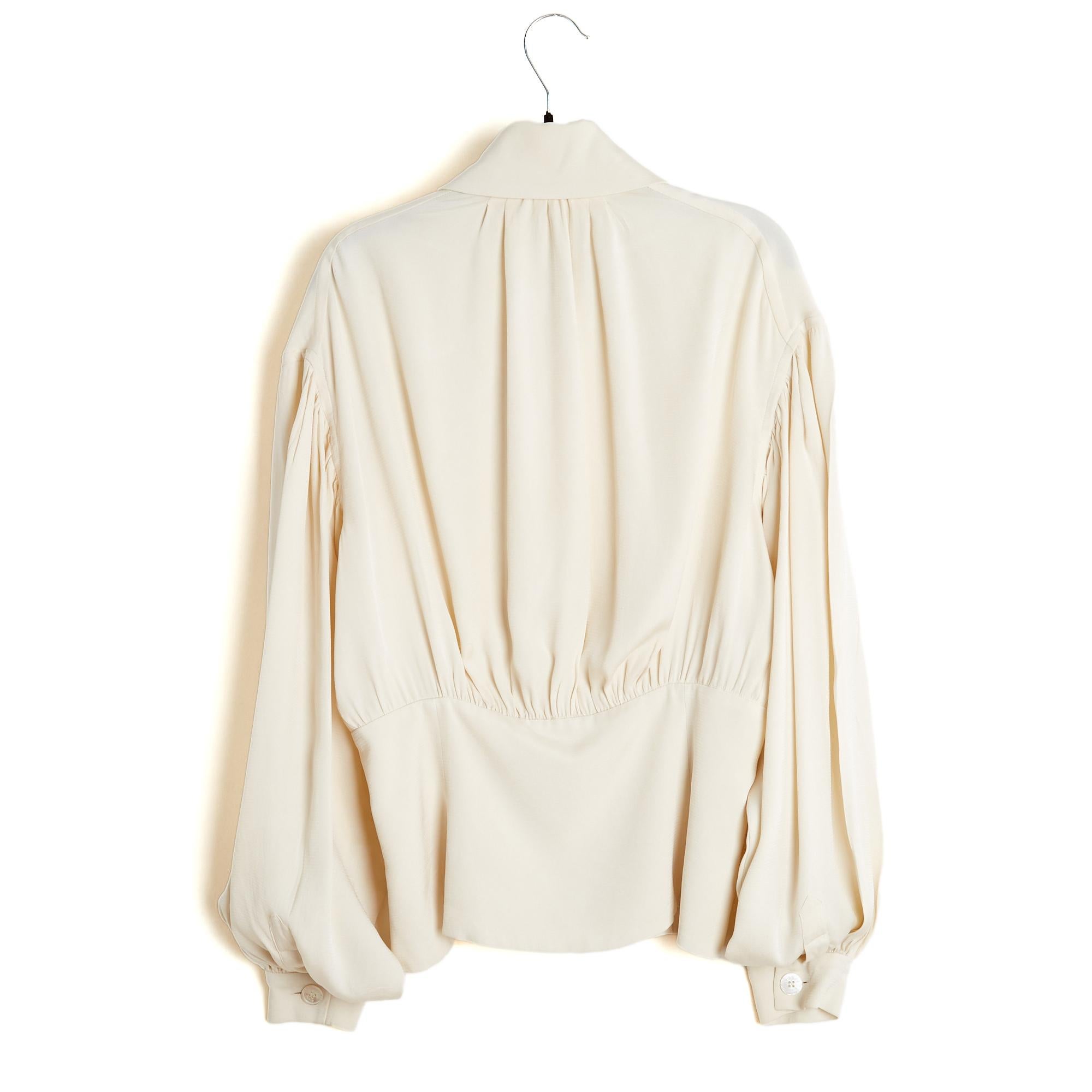 Hermès 1990s Top Soie FR38 Ecru Silk Crepe Fluted Blouse Shirt UK10 US6 Hermes For Sale 2