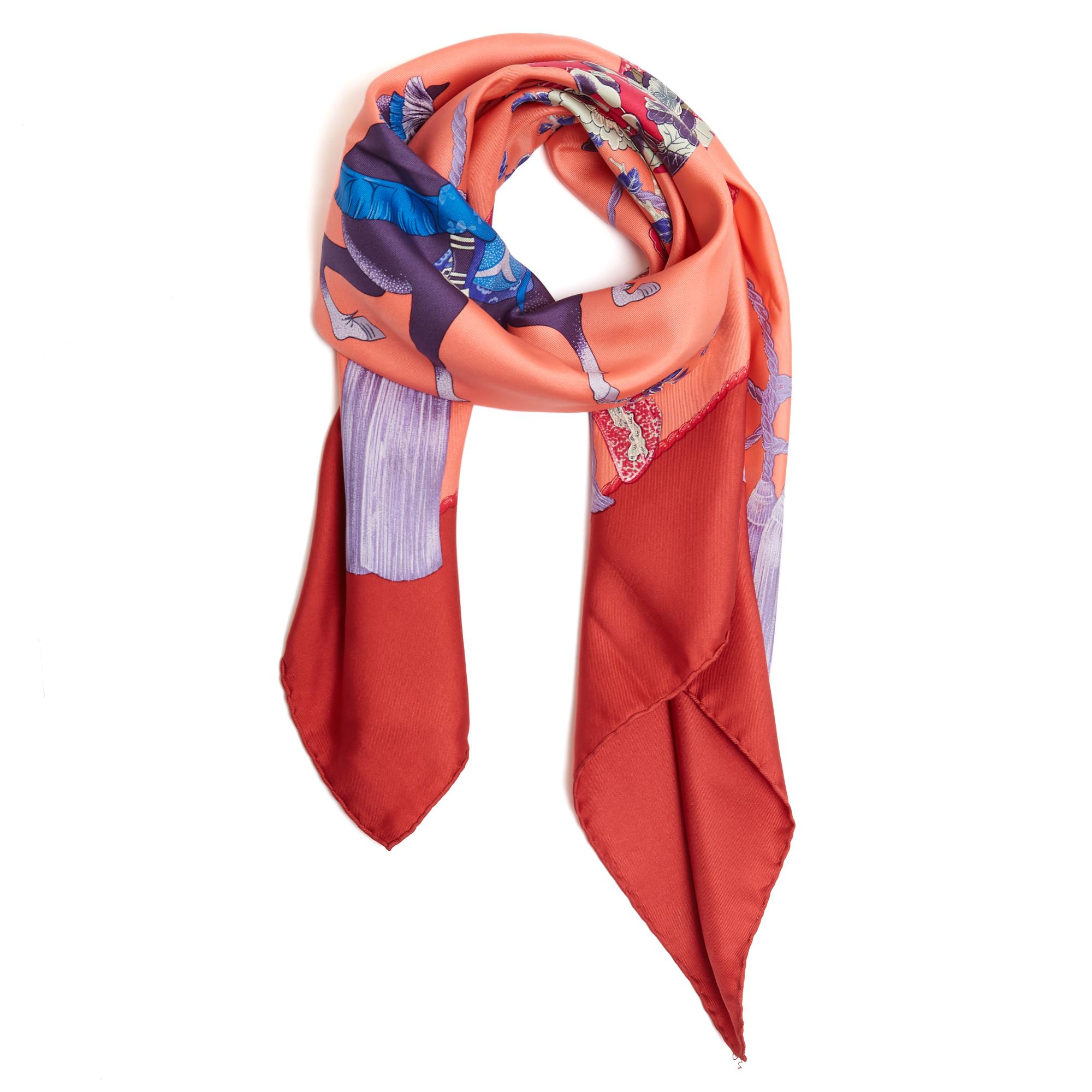 Hermès 1991 Foulard Carré 90 Samourai Rouge Corail Soie Foulard Hermès Unisexe en vente
