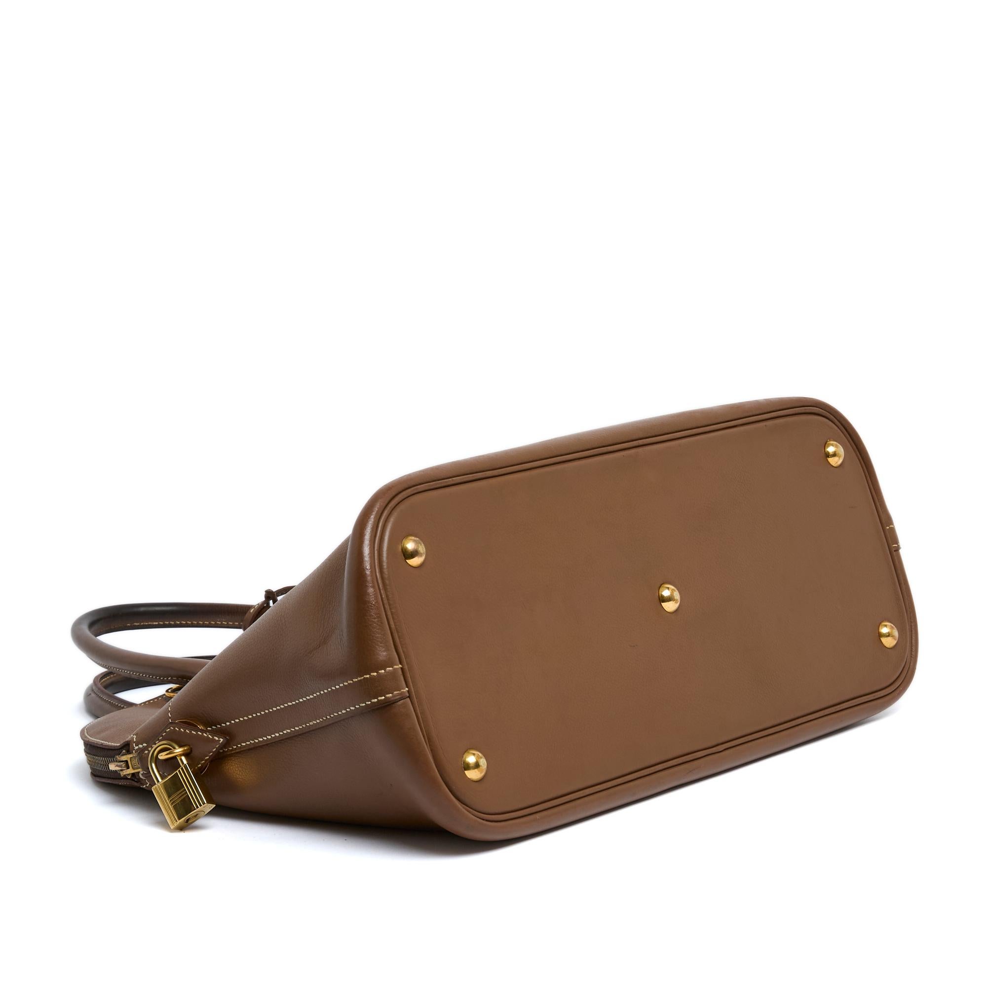 Women's or Men's Hermès 1991 Sac Bolide 35 Brown Leather Bolide Bag With Strap Hermes Spa For Sale