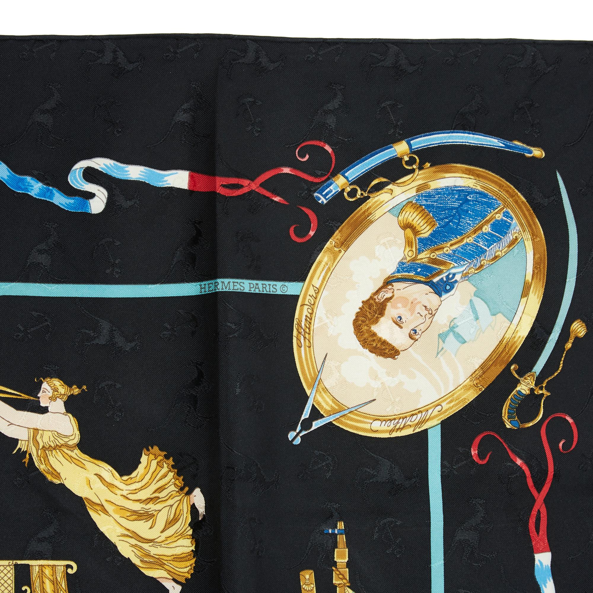 Nero Hermès 1992 Foulard Carré 90 Le Geographe Sciarpa di seta damascata nera Hermès in vendita