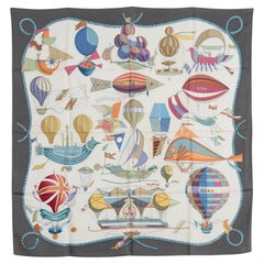 Hermès 1994 Foulard Carré 90 Les Folies du Ciel Sciarpa di seta grigio scuro Hermès