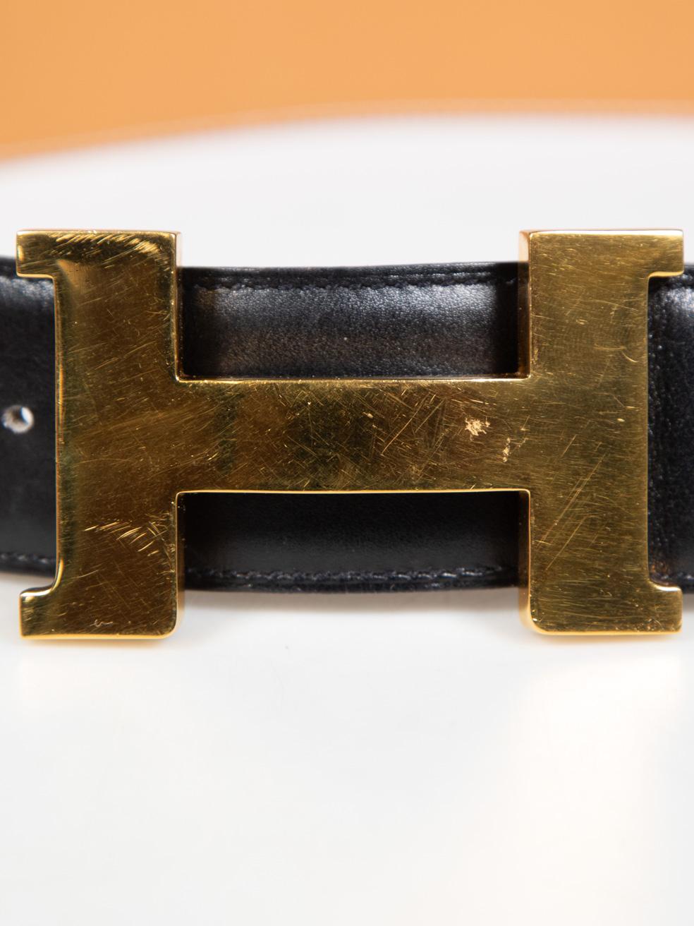 CONDITION is Very good. Minimal wear to belt is evident. Minimal wear to the buckle with scratches, discolouration and tarnishing. Scratches to the internal leather and the edges of the belt has slightly warped on this used Hermès designer resale