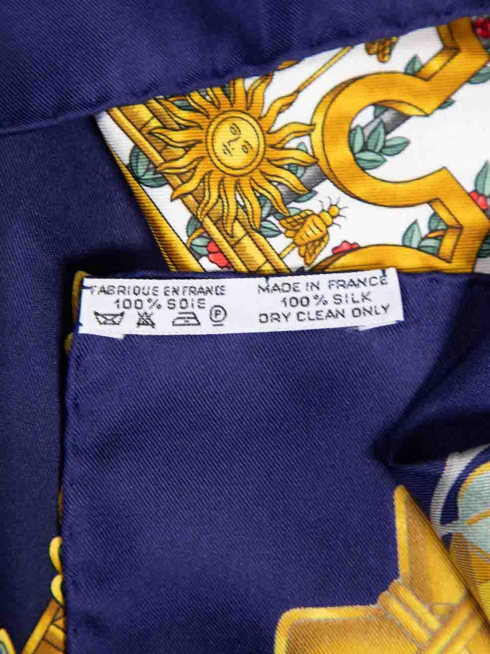 Women's Hermès 1995 Silk Envol Doves Of Peace United Nations Edition Scarf