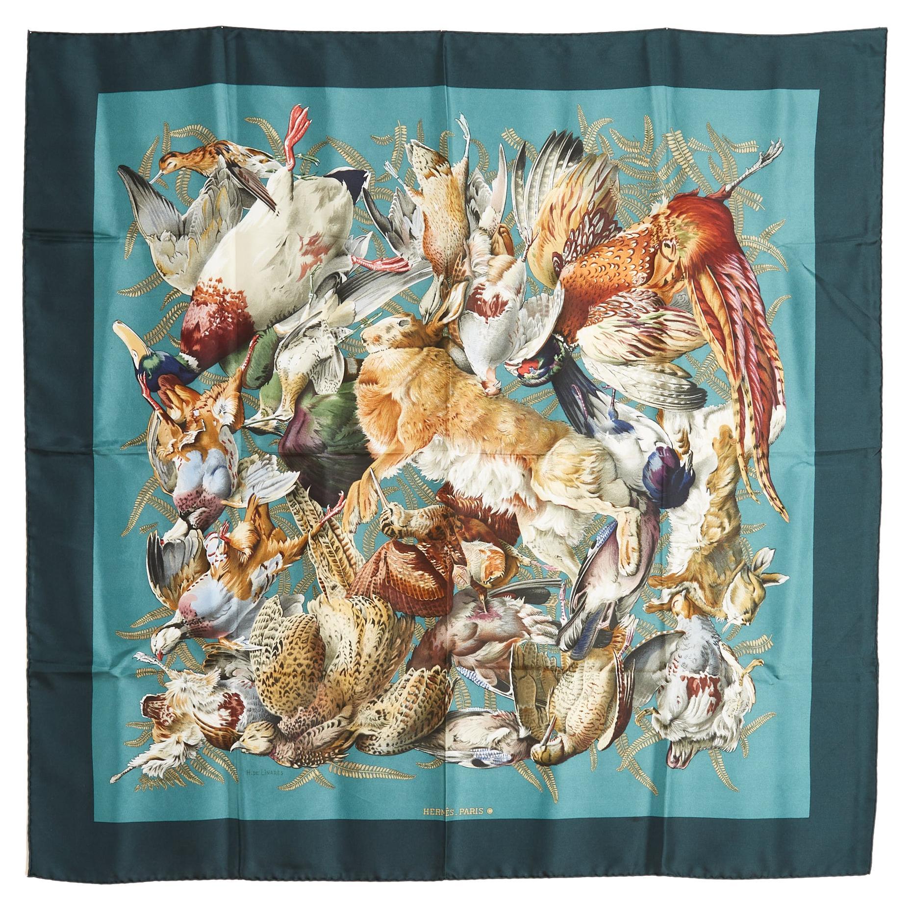 Hermès 1997 Foulard Carré 90 Linares Gibiers Fichte Blau Seidenköper Schal Hermes im Angebot