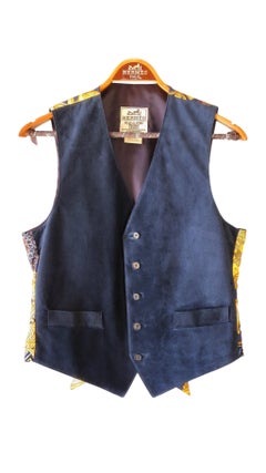 HERMÈS 1997 Vintage Silk Vest Featuring the "L'Or de Chefs" Carré Design