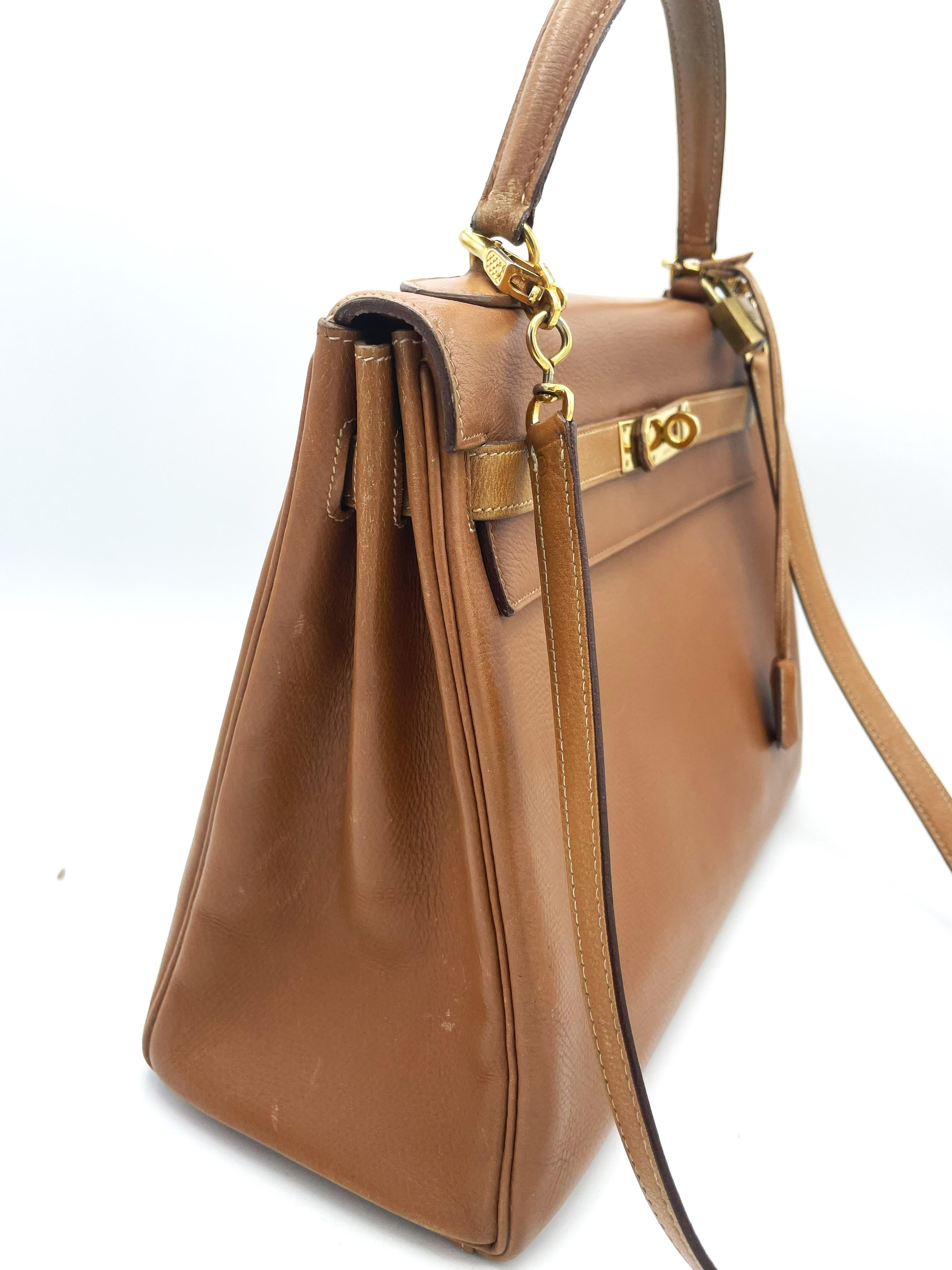 HERMÉS 2 way Kelly bag, Retourne,  32cm, Courchevel  Leather gold, 1982 - L 10