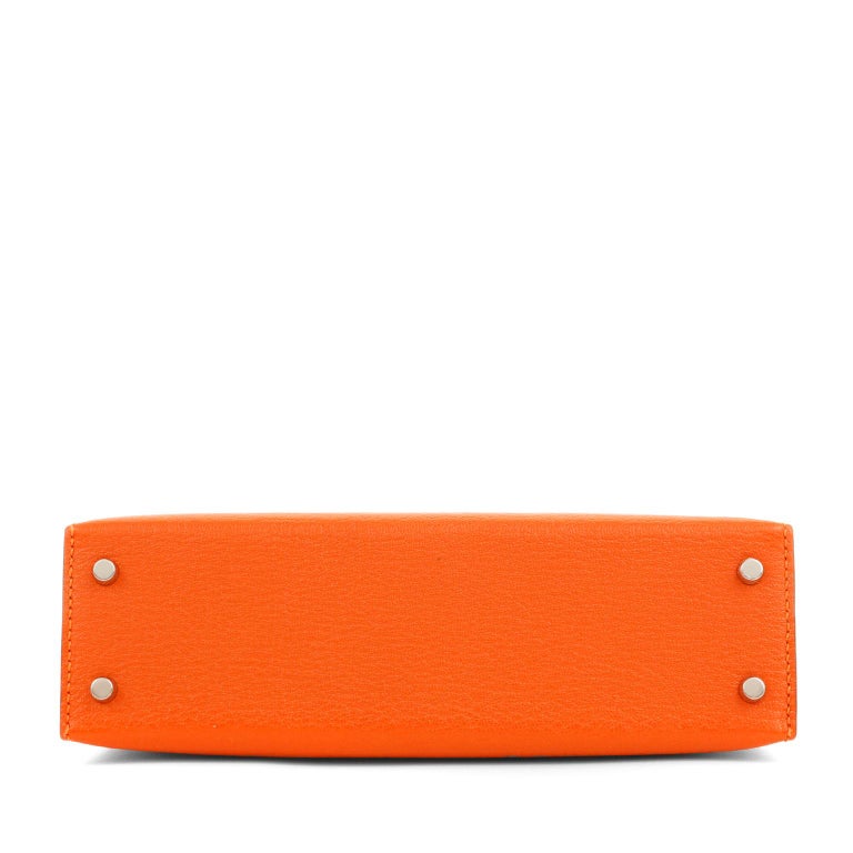 Kelly mini leather handbag Hermès Orange in Leather - 31670590