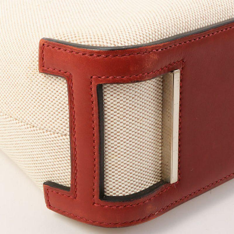Hermes 2001 Made Escapada Natural/Rouge Top Handle Bag Vif 5