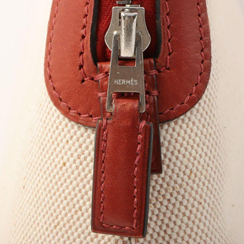Hermes 2001 Made Escapada Natural/Rouge Top Handle Bag Vif 4