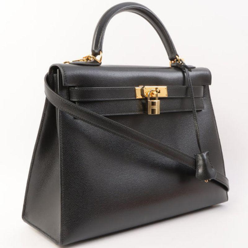 Hermes 2003 Made Kelly Bag 32Cm Black

Additional information:
Measurements: 32 W x 10 D x 23 H cm
Shoulder drop 86cm; Handle 27cm
Condition: Good
This item has been used and may have some minor flaws. Before purchasing, please refer to the images