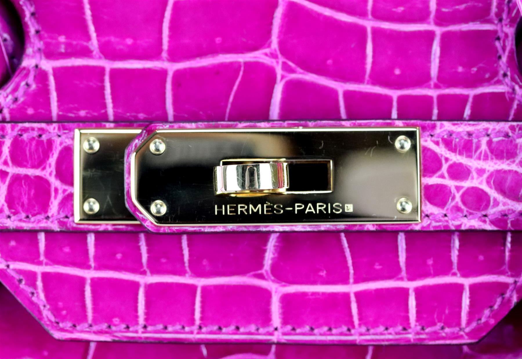 Hermès 2008 Birkin 35cm Porosus Crocodile Leather Bag  3