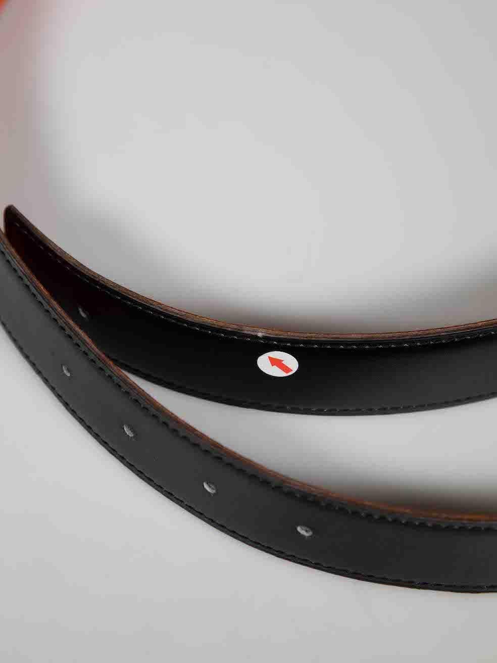 Hermès 2008 Bracelet de ceinture en cuir noir et orange en vente 2
