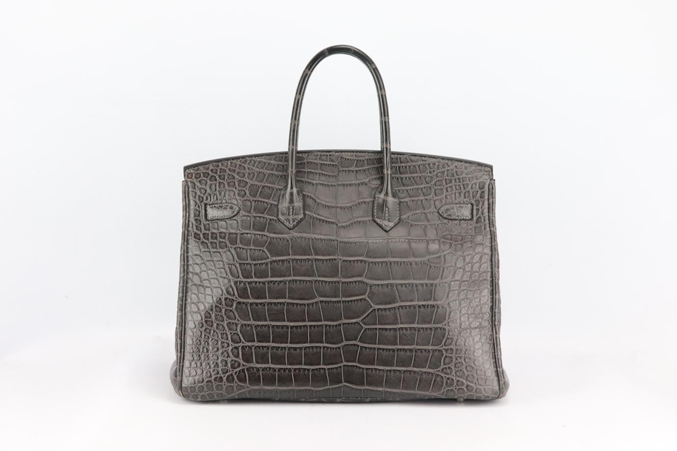 Hermès 2010 Birkin 35cm Matte Alligator Mississippiensis Leather Bag In Excellent Condition For Sale In London, GB