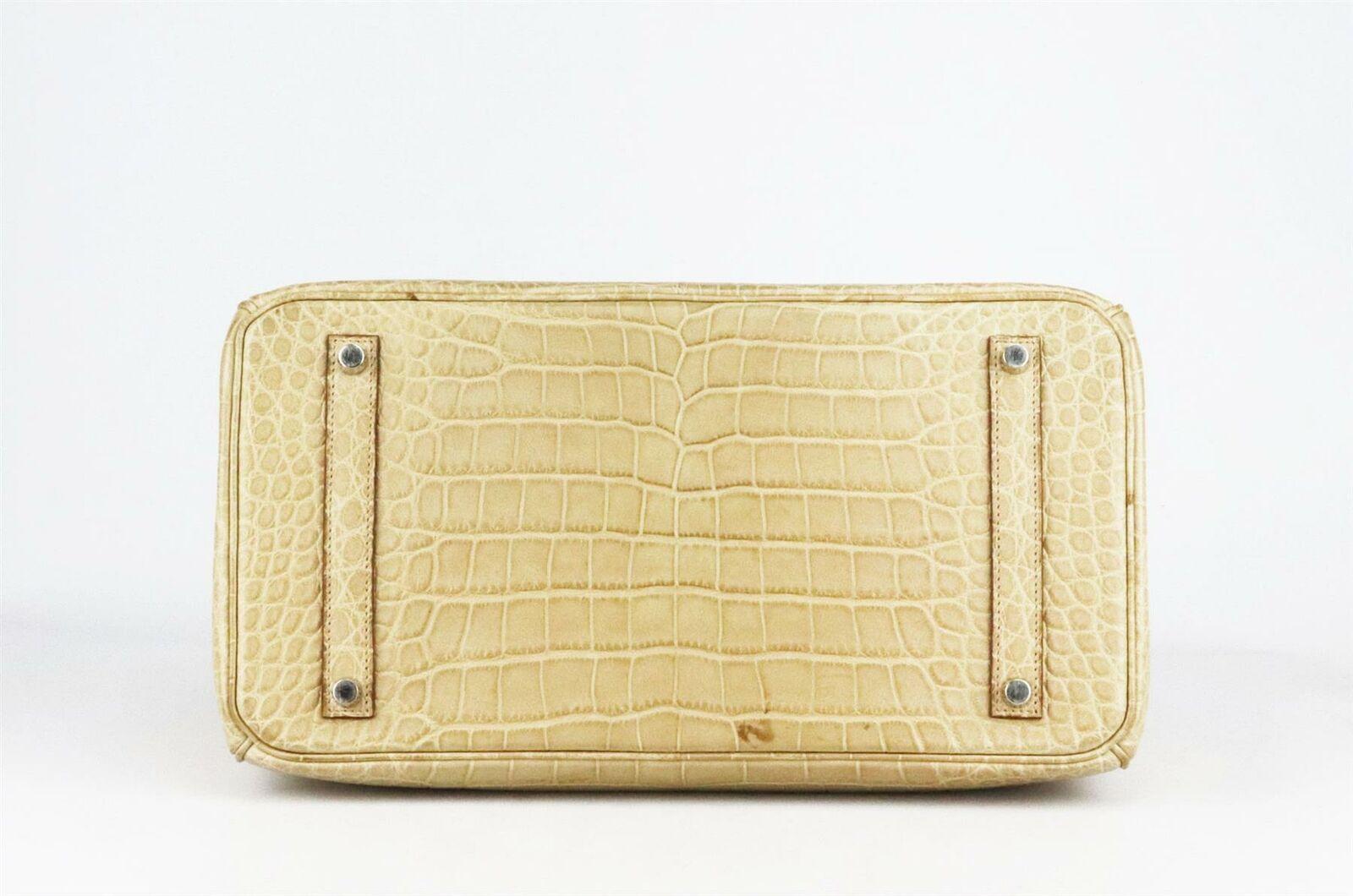 Hermès 2010 Birkin 35cm Matte Niloticus Crocodile Leather Bag In Excellent Condition In London, GB
