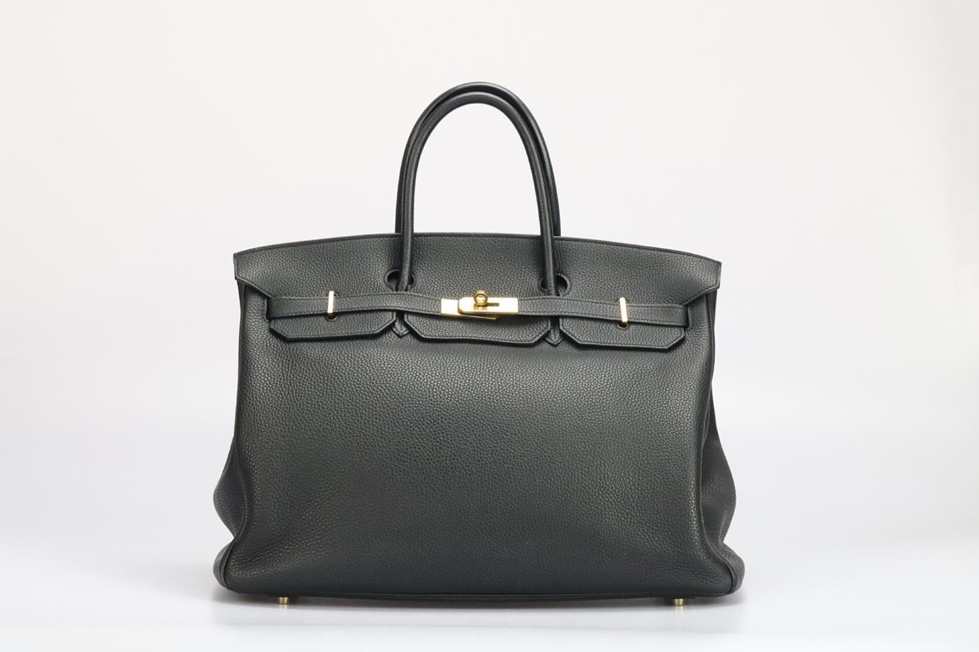 <ul>
<li>Hermès 2010 Birkin 40 Cm Clemence Leather Bag.</li>
<li>Black.</li>
<li>Twist lock fastening - Front.</li>
<li>Does not come with - dustbag or box.</li>
<li>Model: Birkin 40.</li>
<li>Made in France, this 2010 Hermès Birkin 40cm handbag has