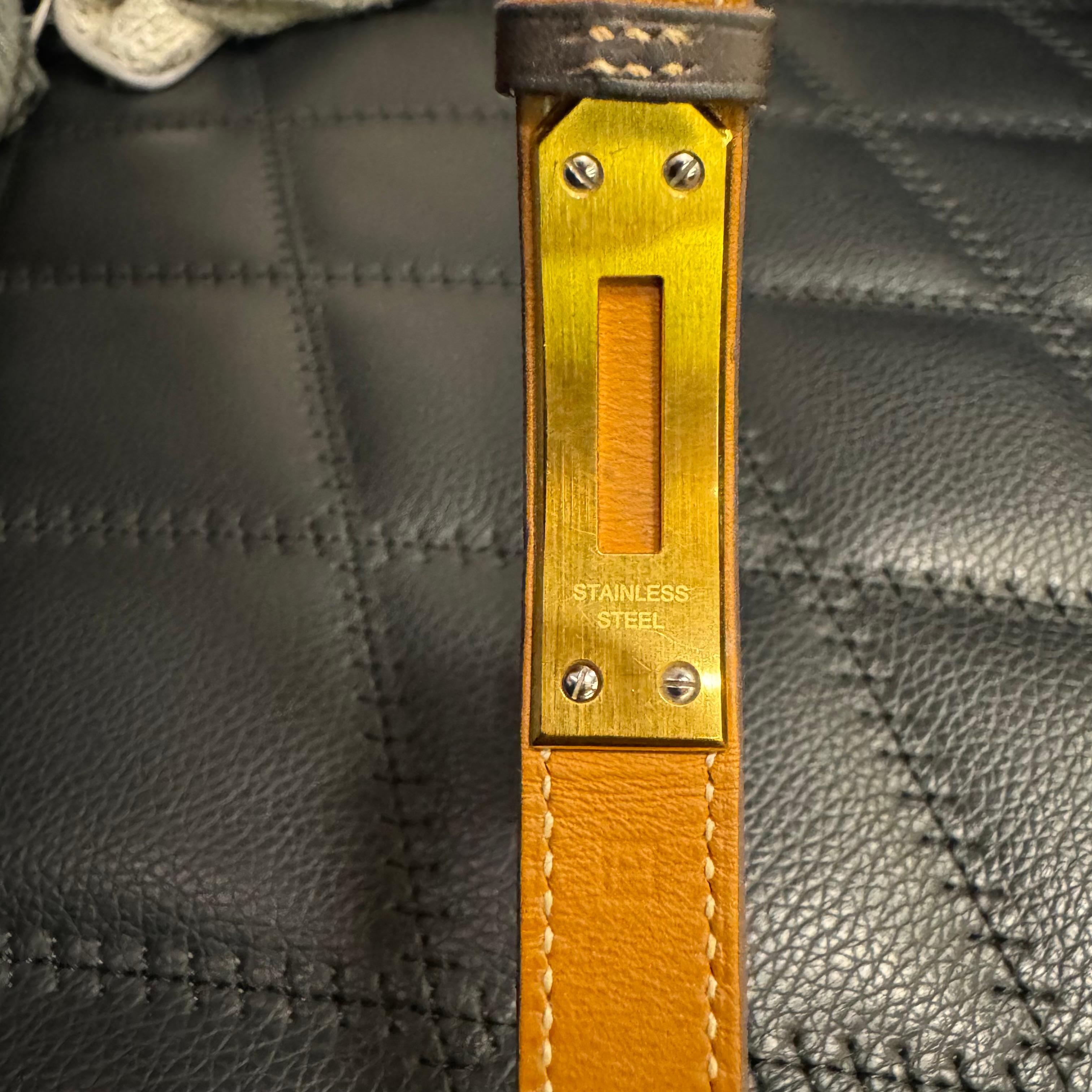 Hermes 2012 Gold Double Tour Kelly Watch In Fair Condition For Sale In Jakarta, Daerah Khusus Ibukota Jakarta