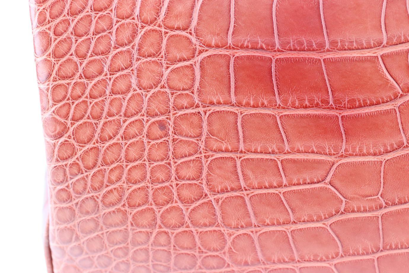 Hermès 2013 Birkin 35cm Alligator Matte Mississippiensis Leather Bag en vente 4