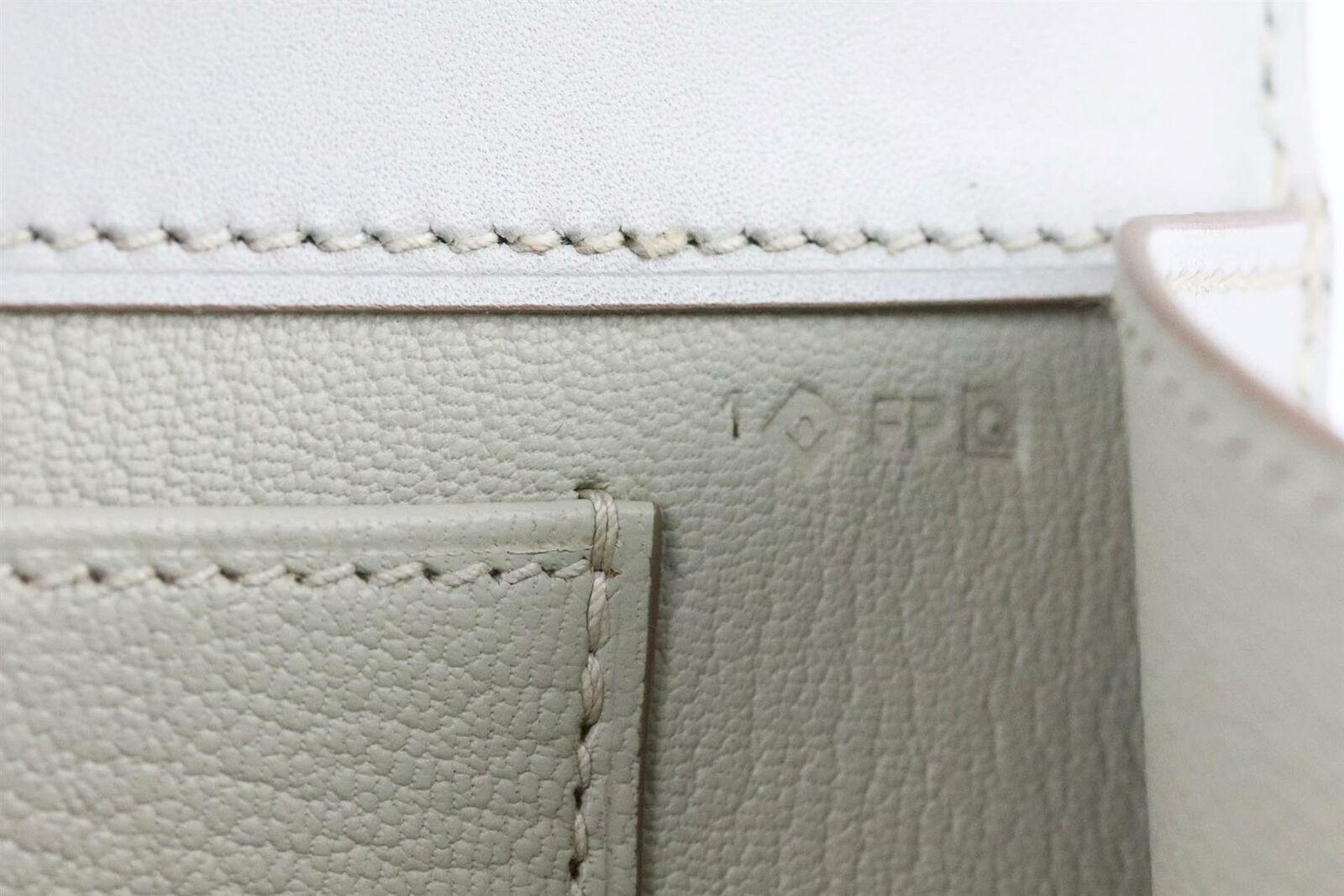 Hermès 2013 Medor 23cm Tadelakt Leather Clutch  4