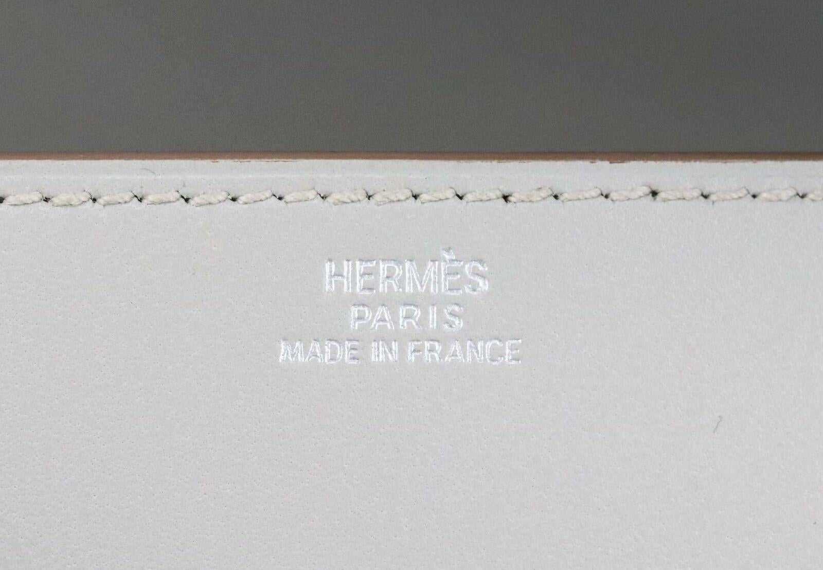 Hermès 2013 Medor 23cm Tadelakt Leather Clutch  2