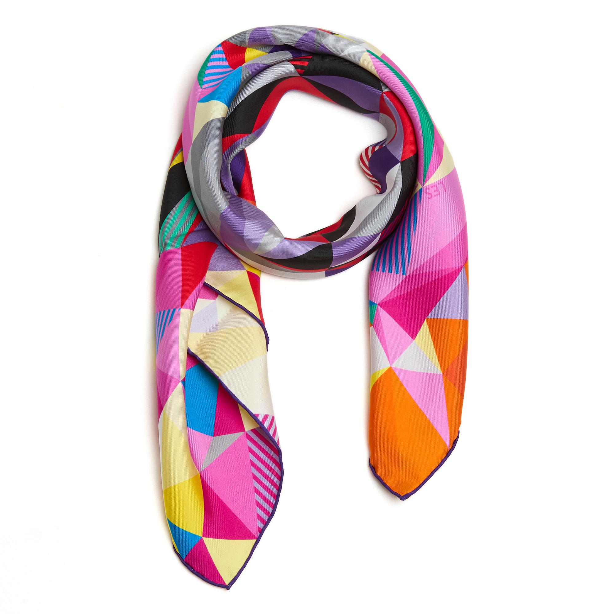 Hermès square scarf 90 motif Les Facéties de Pégase by Dimitri Ribaltchenko published in 20114, in shades of pink with purple rolled edge. Width 90 x length 90 cm approximately. The scarf has been worn but it has been put through the bag cleaner and