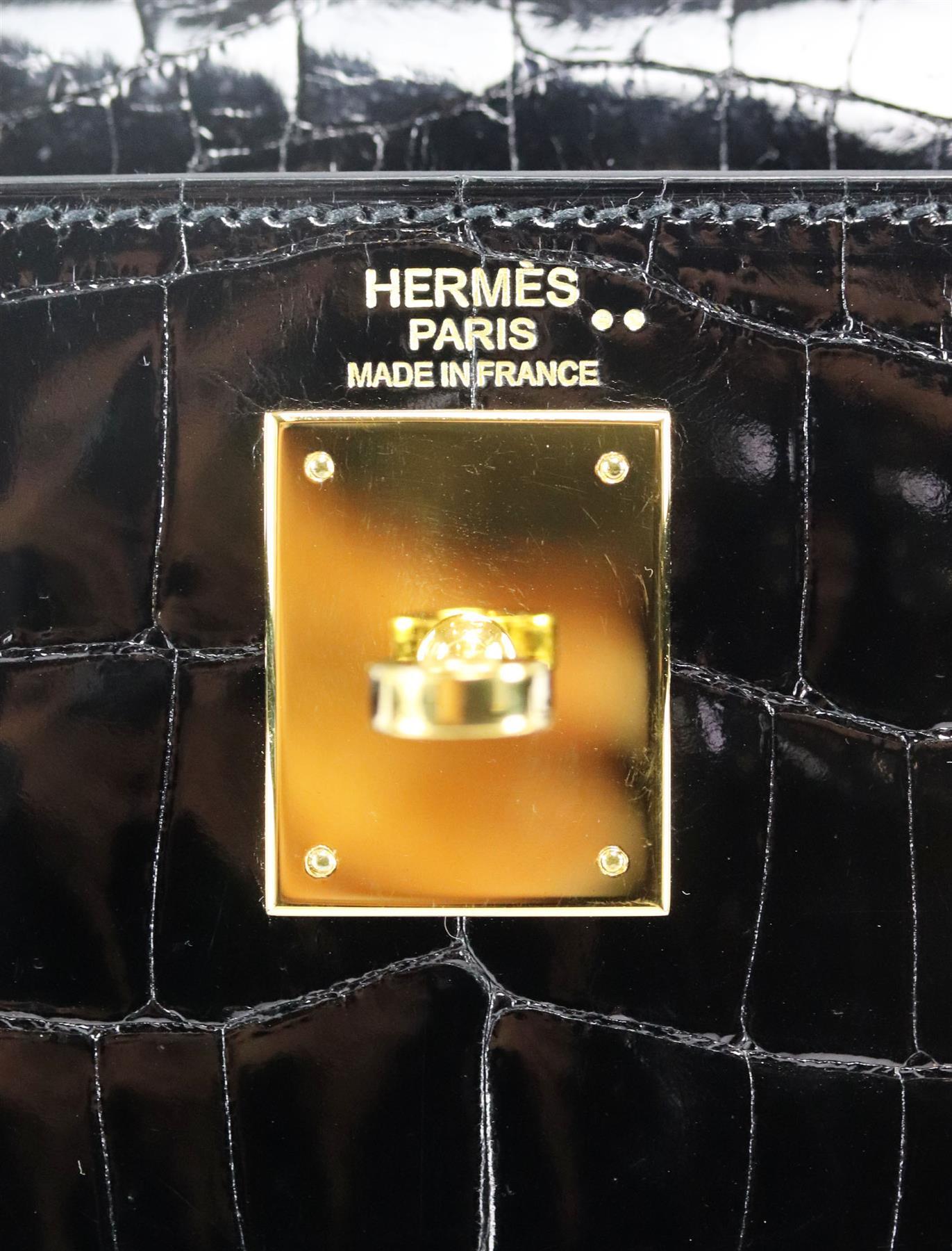 Hermès 2014 Kelly Sellier 32cm Porosus Crocodile Leather Bag For Sale 3