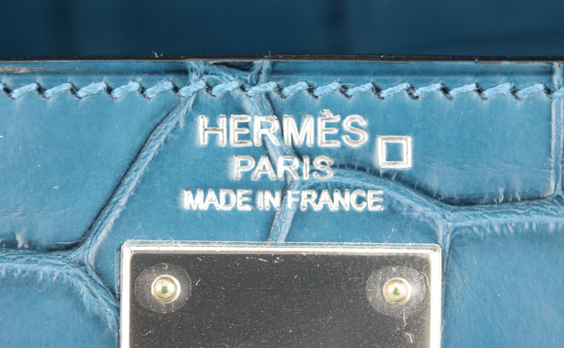 Women's Hermès 2015 Kelly 30cm Matte Alligator Mississippiensis Leather Bag For Sale