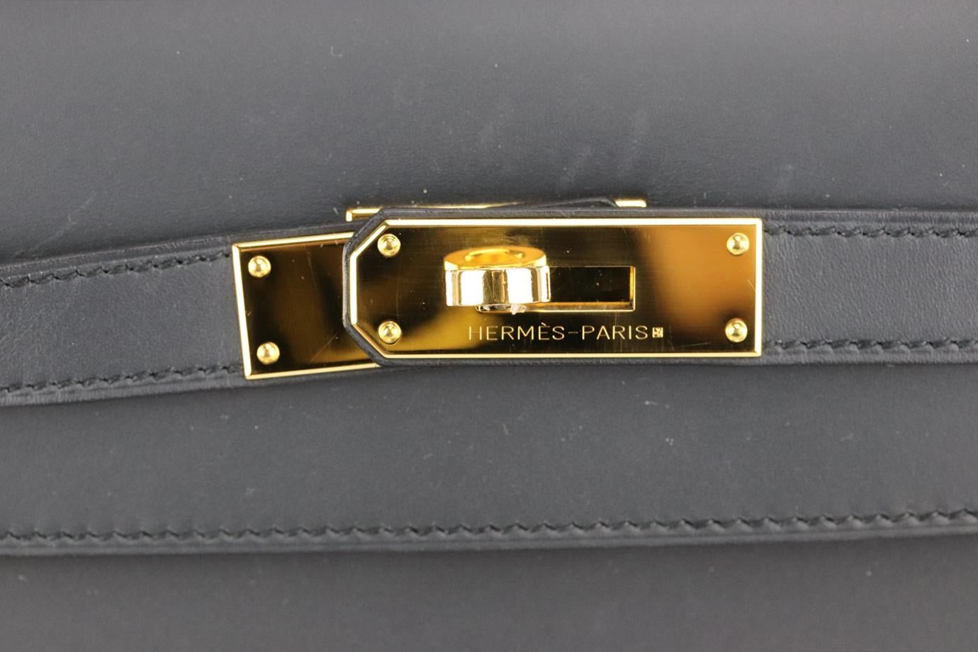 Hermès 2015 Kelly Sellier 32cm Sombrero Leather Bag For Sale 4
