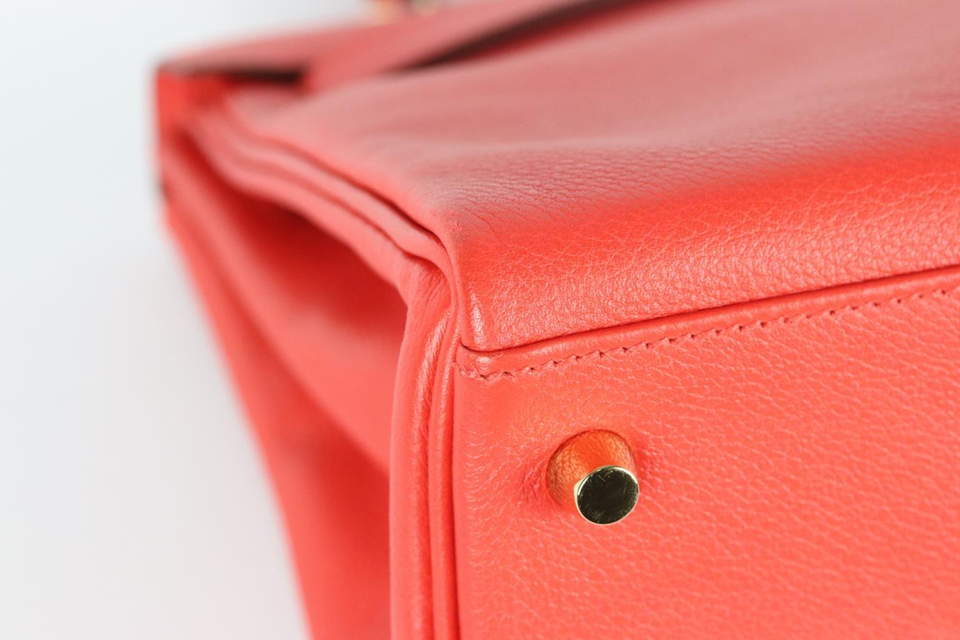 Hermès 2016 Kelly Retourne 28cm Evergrain Leather Bag For Sale 4