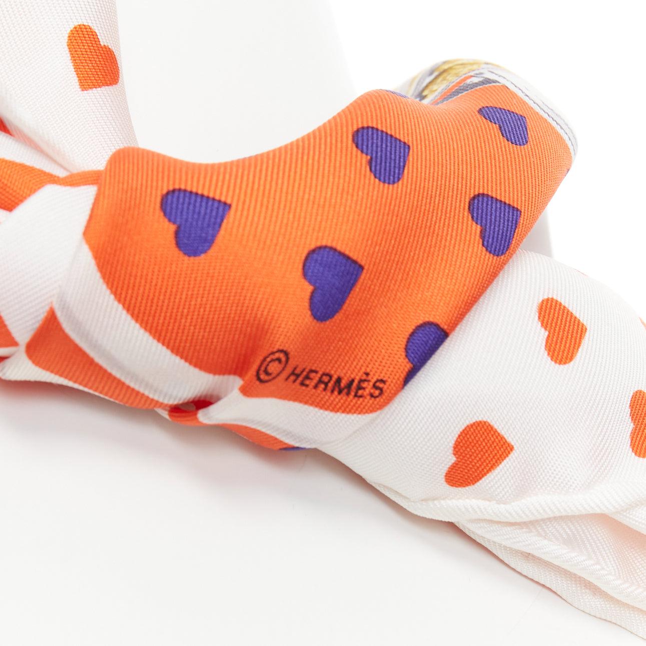 Hermès 2017 Bride de Gala 90 orange white heart barrcco small scarf For Sale 3