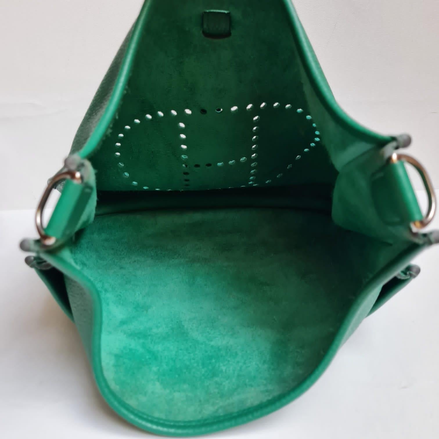 Hermes 2017 Evelyne PM III Vert Bengale Clemence Crossbody Bag 4