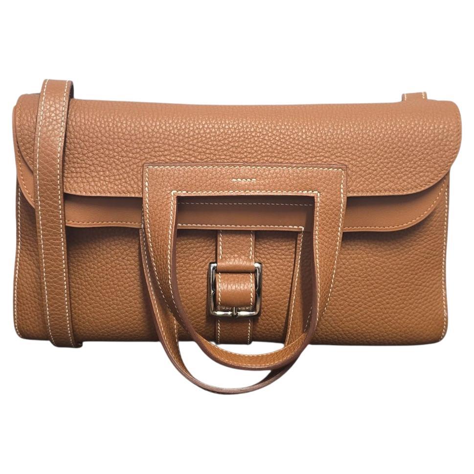 Hermes 2017 Gold Taurillion Clemence Halzan 31 Bag For Sale