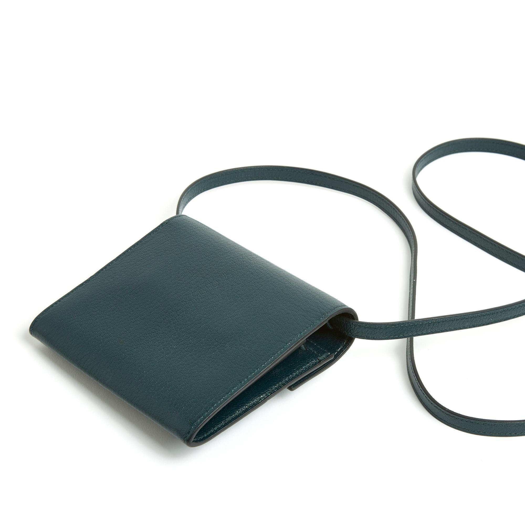 Women's or Men's Hermès 2018 Cinhetic Pochette Sac Dark Green Leather Bag Clutch Hermes For Sale