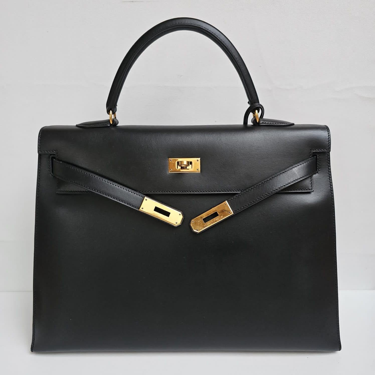 Hermes 2020 Black Swift Leather Kelly Cut Clutch 9