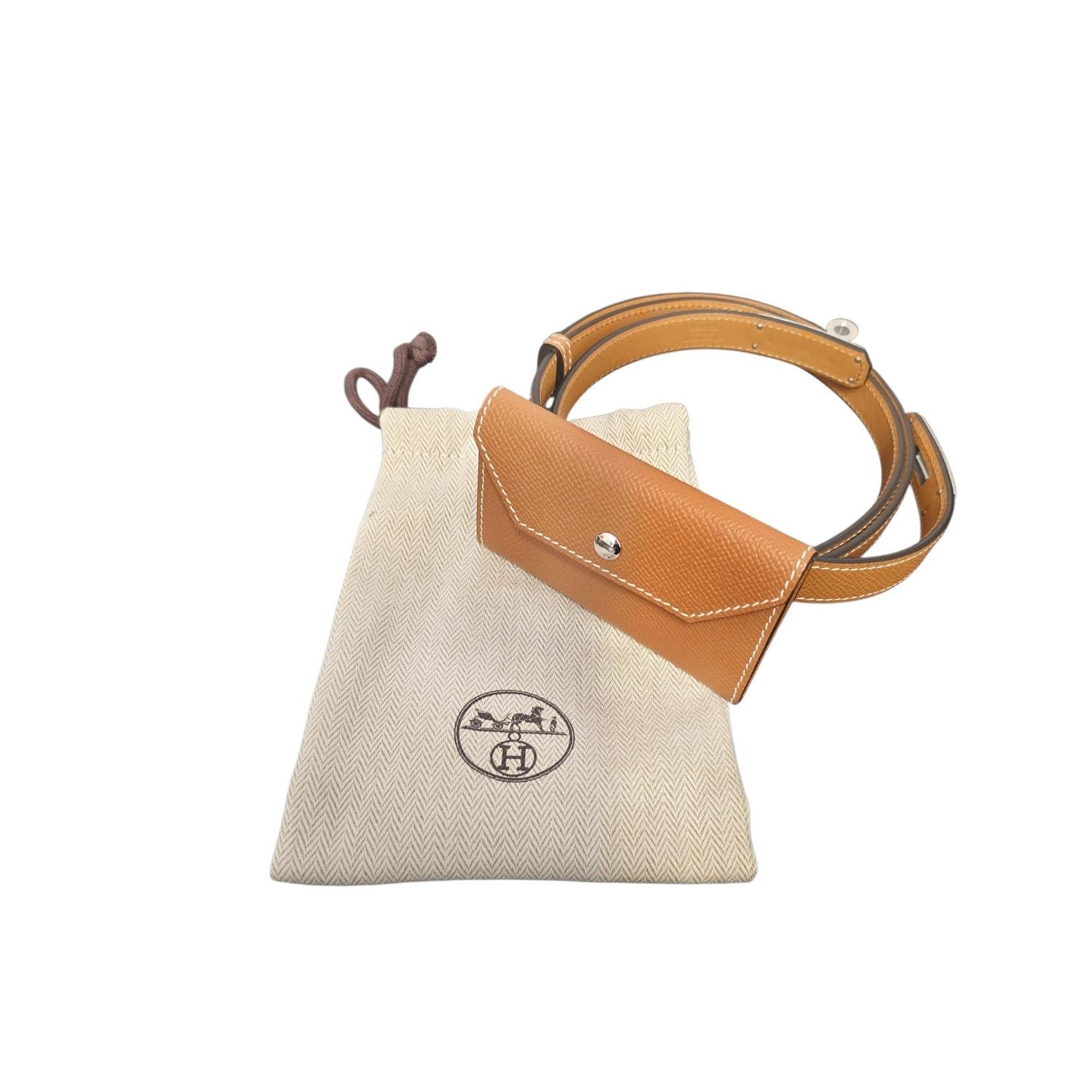 Hermès 2022 Oro Epsom Kelly Mini Pouch 18 Pocket Belt Bag in vendita 7