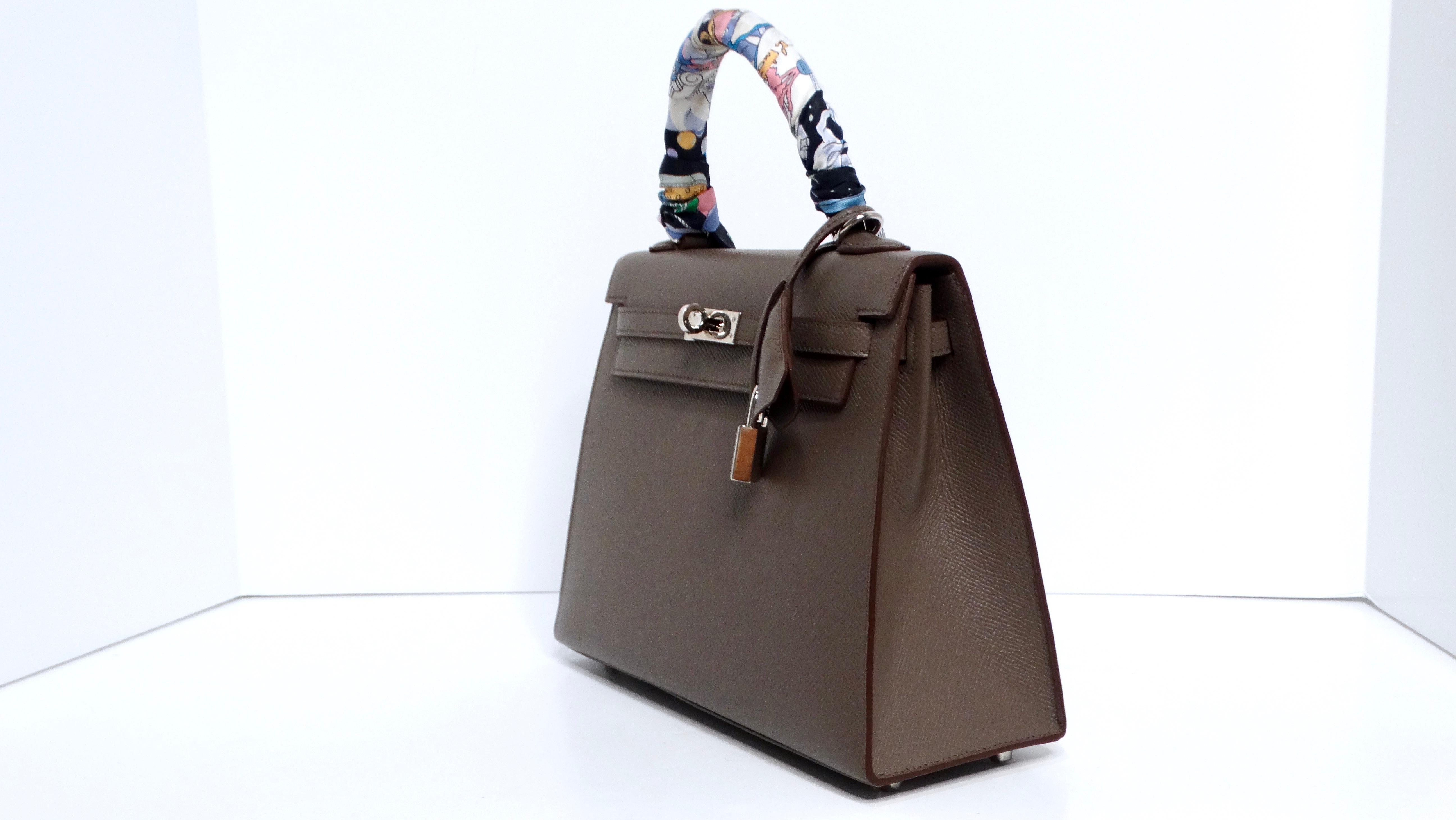 Hermes 2023 Kelly Grigio Epsom Sellier 25 Con Hardware Palladio in vendita 5