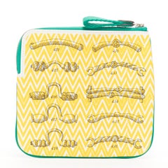 HERMES 2024 Carre Pocket Pouch, de Boucleries buckle print zip around wallet
