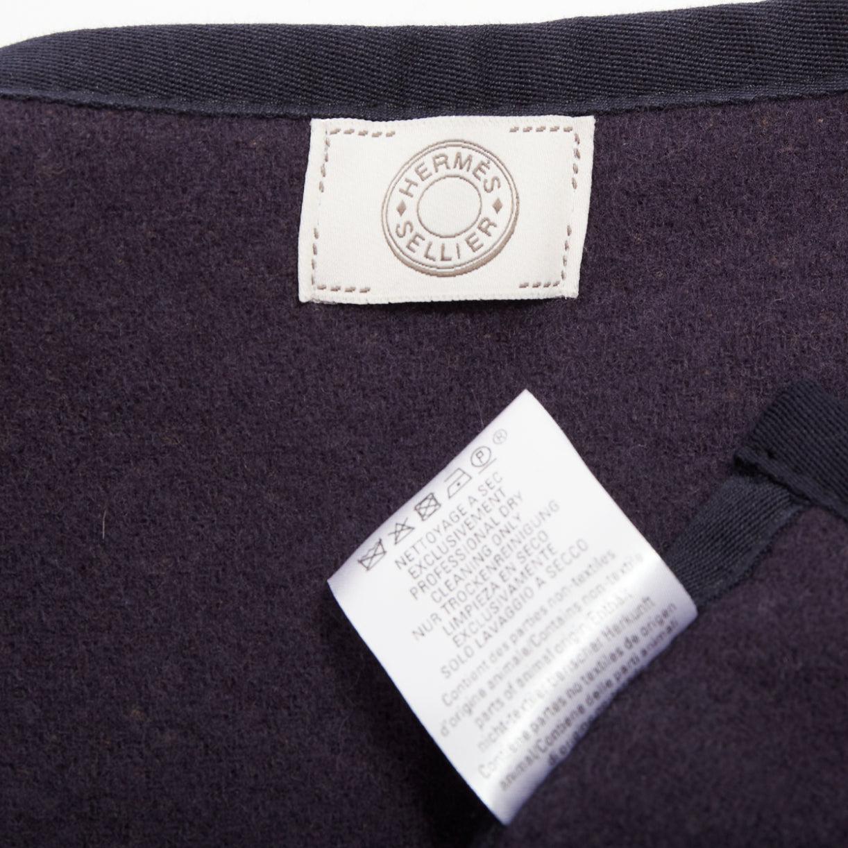 HERMES 2025 Camail Reversible azul marino crema cuadros cachemira tripulación capa poncho en venta 3