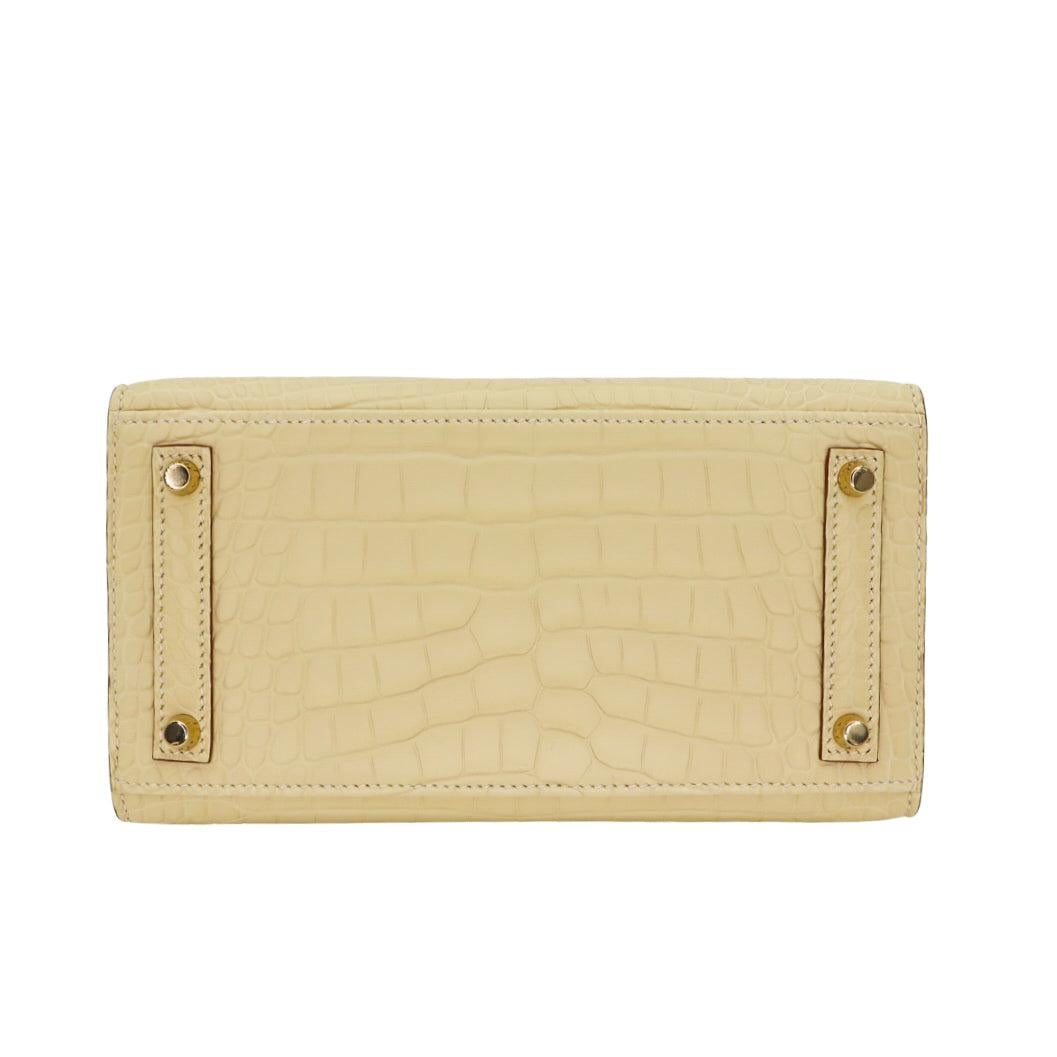 Hermès 20cm Birkin Sellier Vanille Matte Alligator Gold Hardware Damen im Angebot