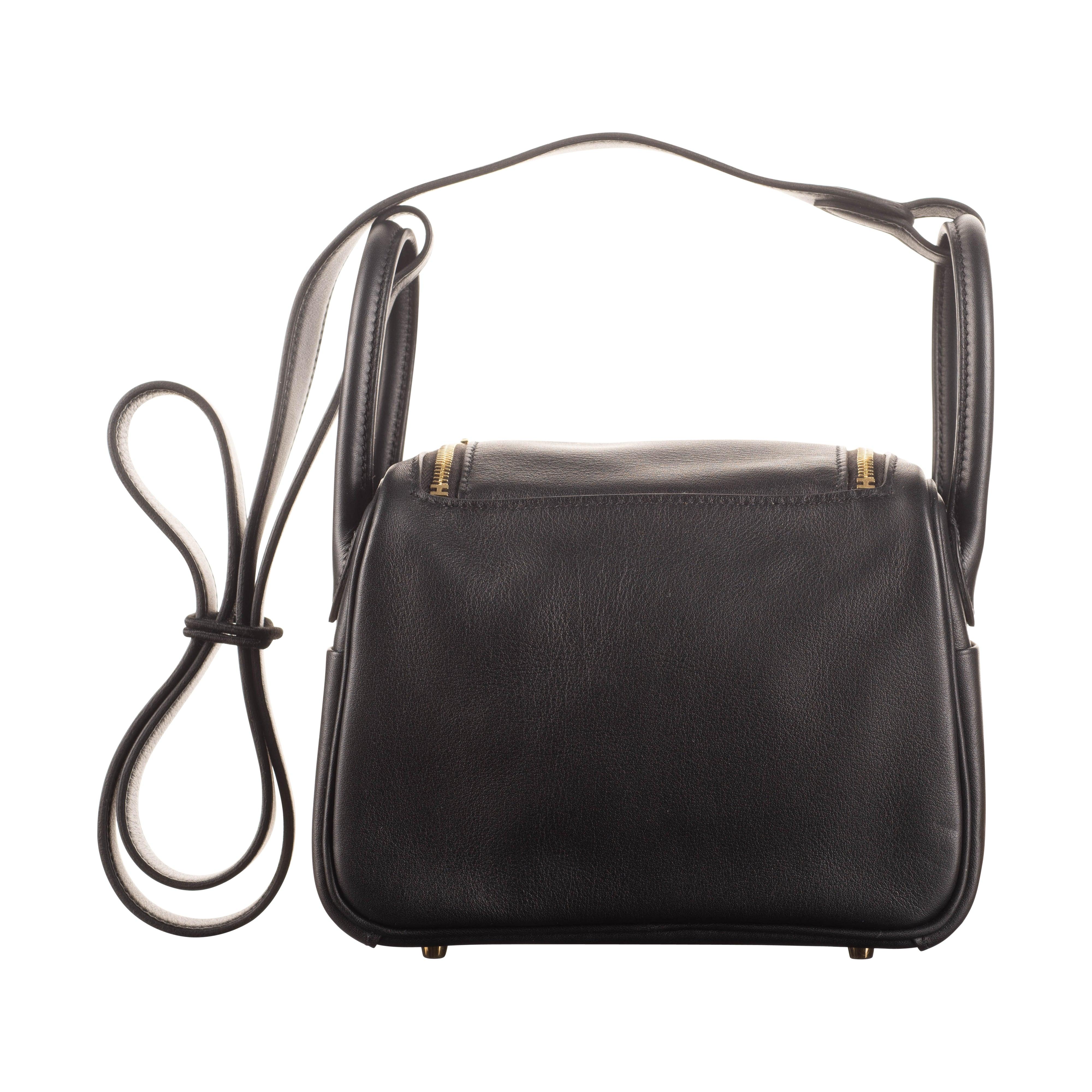 Hermès 20cm Lindy Mini Black Swift Leather Gold Hardware For Sale 1