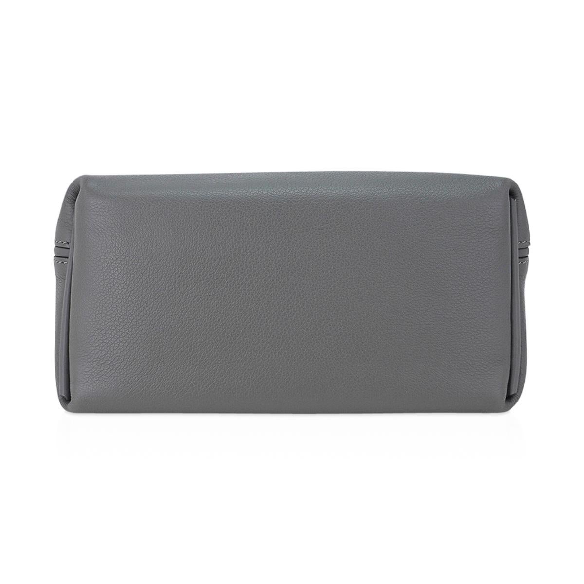 Hermes 24/24 21 Mini Bag Gris Meyer Evercolor / Swift Leather Palladium Hardware For Sale 2