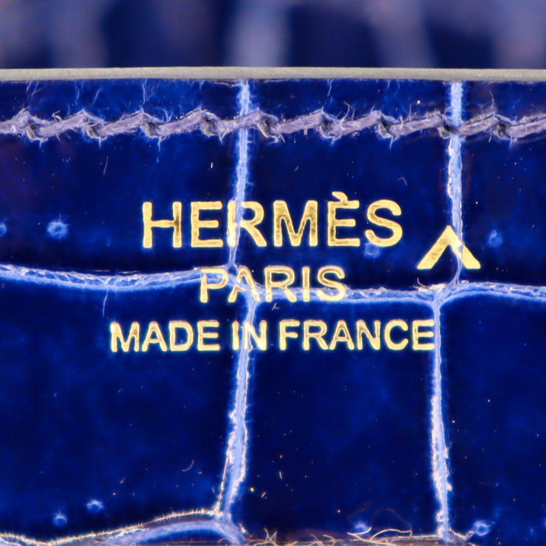 Hermès 25cm Birkin Bleu Saphir Shiny Porosus Crocodile Gold Hardware For Sale 2