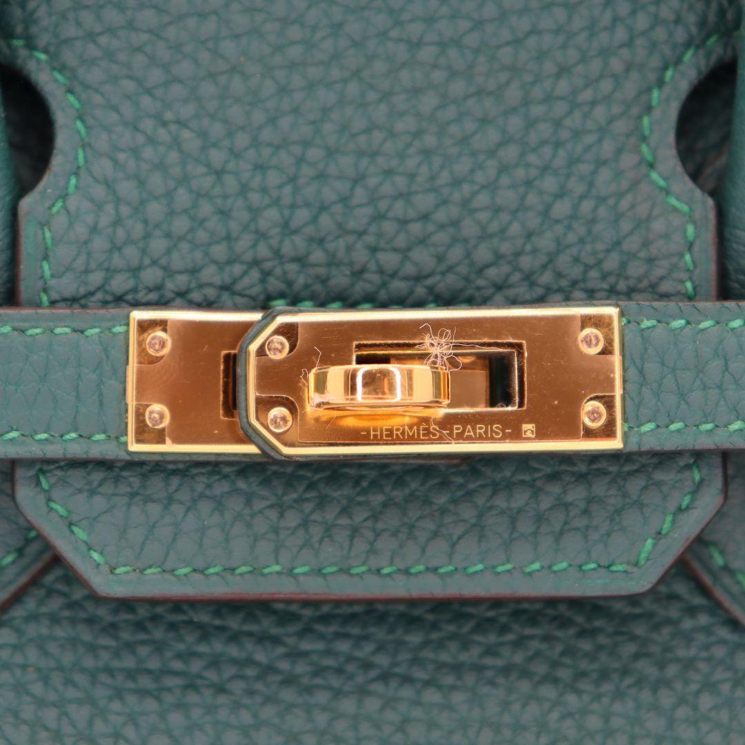 Women's Hermès 25cm Birkin Malachite Togo Leather Gold Hardware For Sale