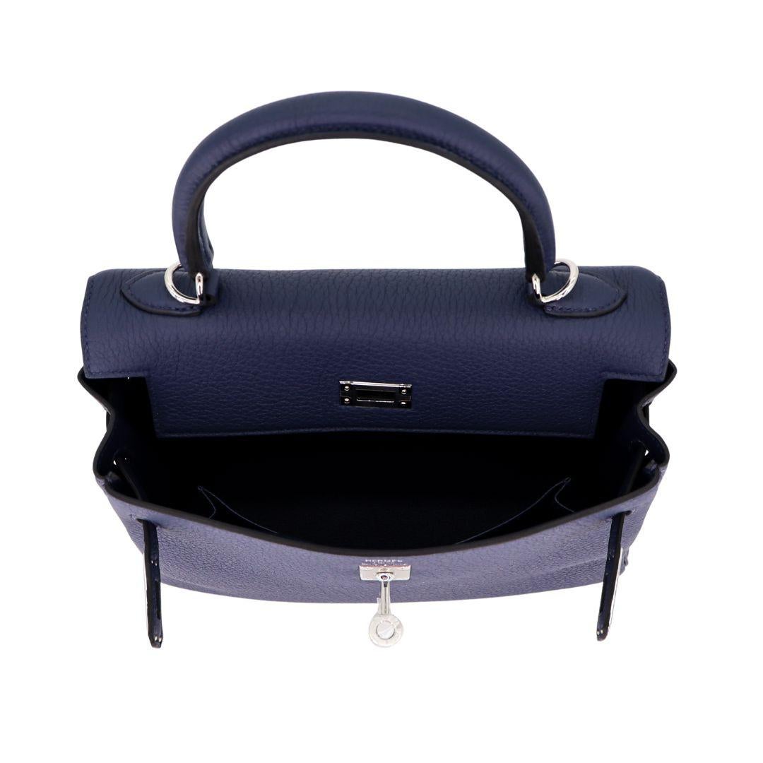 Hermès 25cm Kelly Retourne Bleu Navy Togo Leather Palladium Hardware For Sale 3
