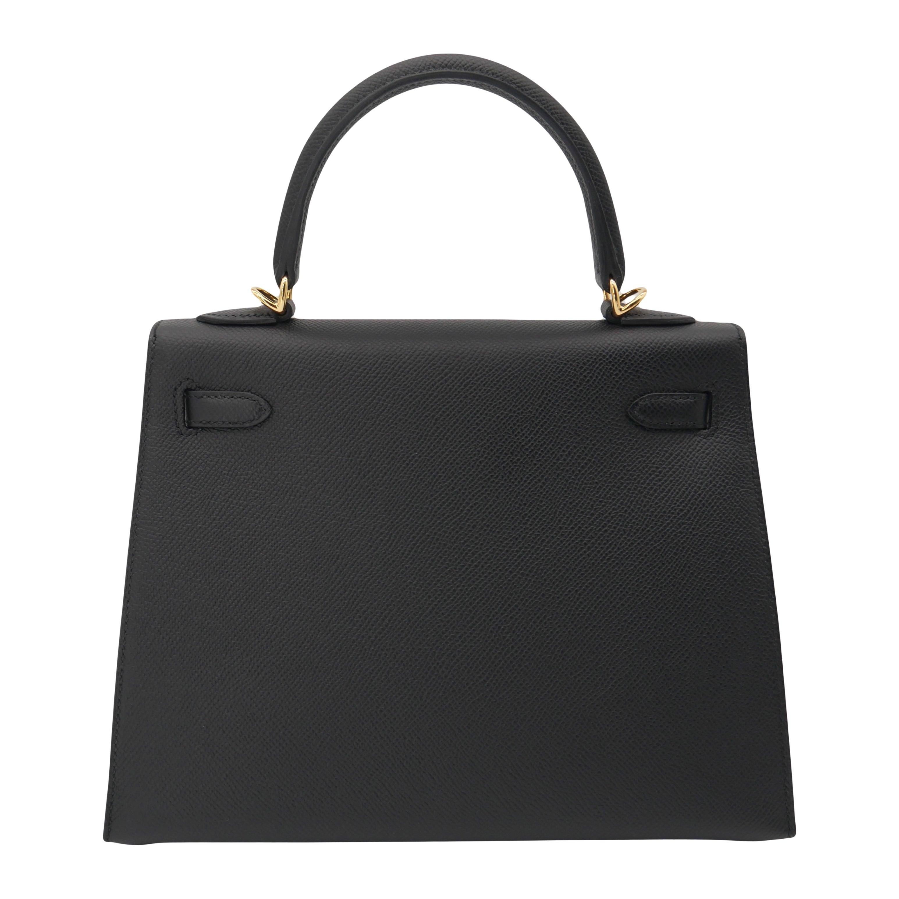 Hermès 25cm Kelly Sellier Black Epsom Leather Gold Hardware In New Condition For Sale In Santa Rosa Beach, FL