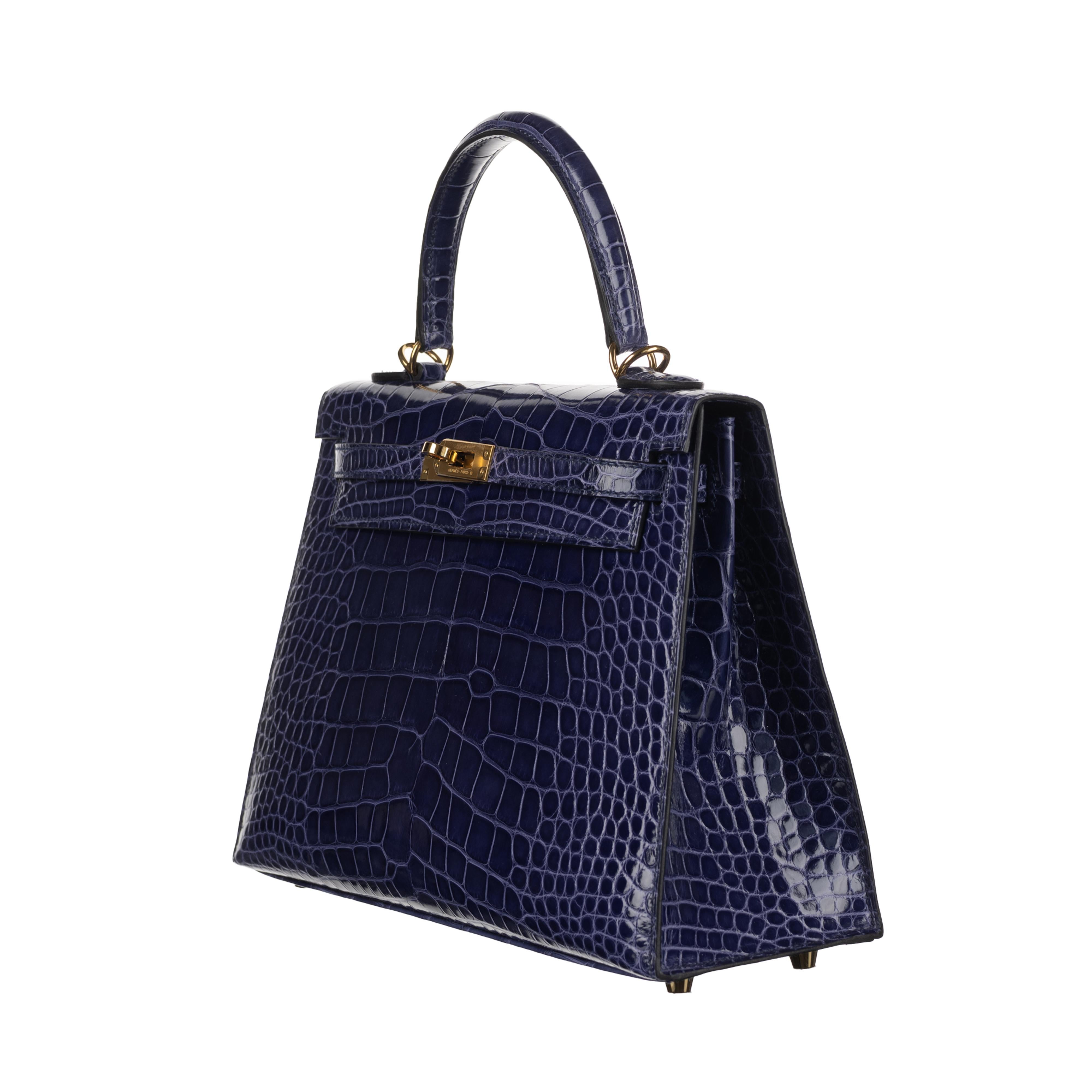 Women's or Men's Hermès 25cm Kelly Sellier Bleu Encre Shiny Alligator Gold Hardware 2021