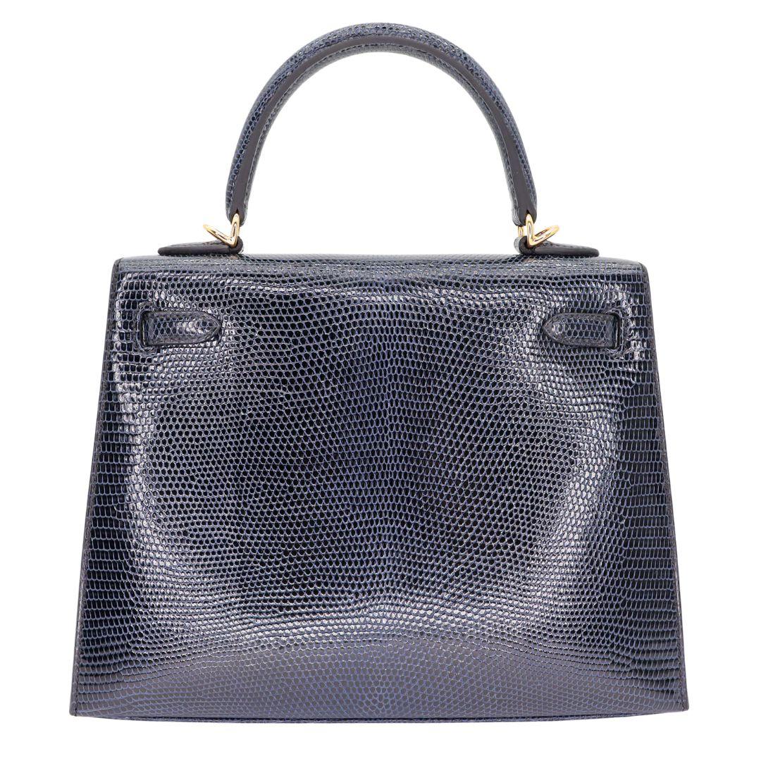 Hermès 25cm Kelly Sellier Azul Indigo Lagarto Brillante Herrajes Dorados Negro en venta