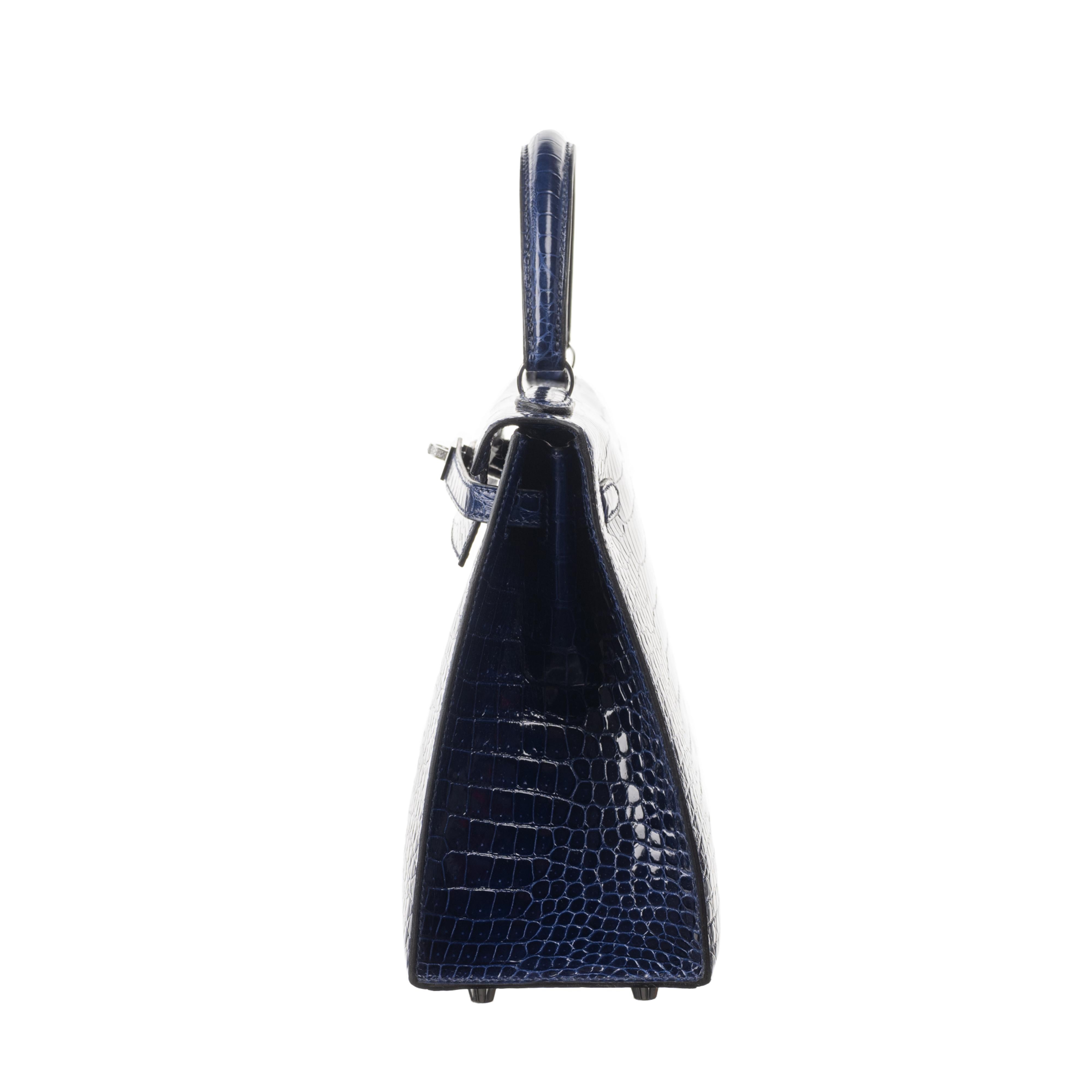 Hermès 25cm Kelly Sellier Bleu Indigo Shiny Nilo Diamond Hardware 2021 In New Condition In Santa Rosa Beach, FL
