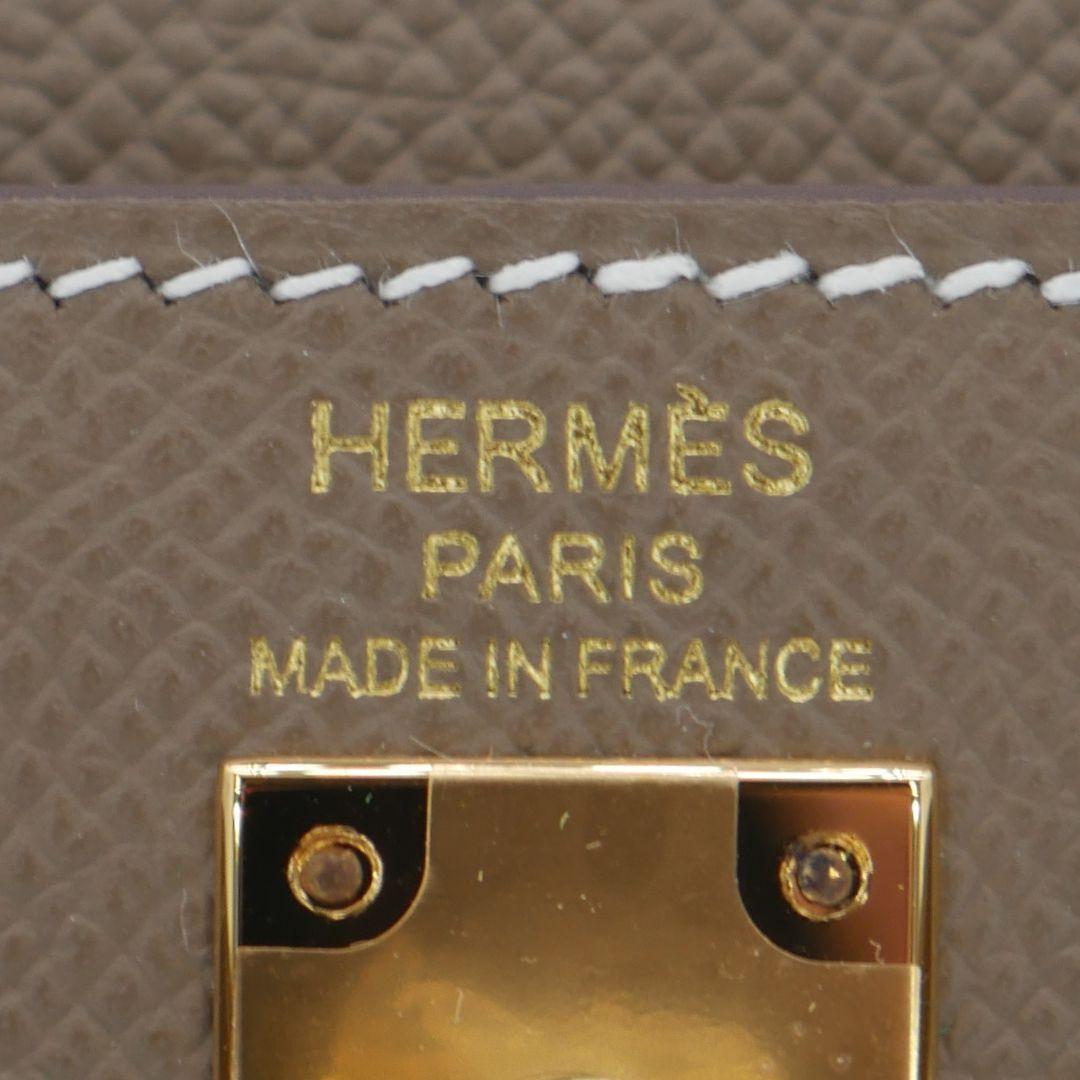 Women's Hermès 25cm Kelly Sellier Etoupe Epsom Leather Gold Hardware For Sale